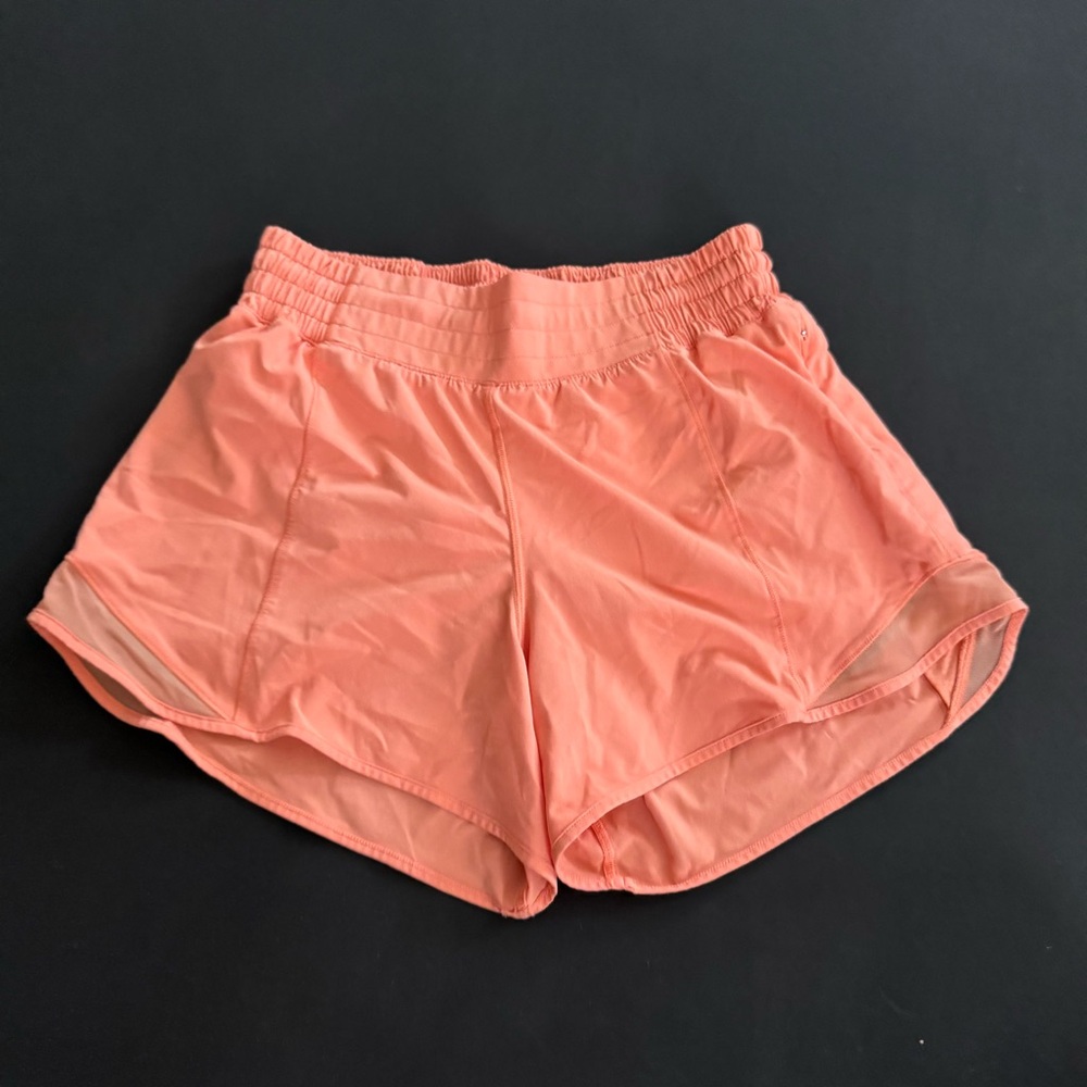 Lululemon hotty hot 4” lined shorts in sunny coral/6 - Picture 2 of 10